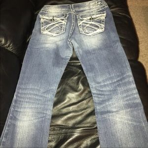 Women's silver jeans