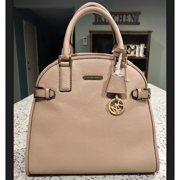 Michael Kors Hutton Blush Leather Shoulder Bag - Picture 1 of 6