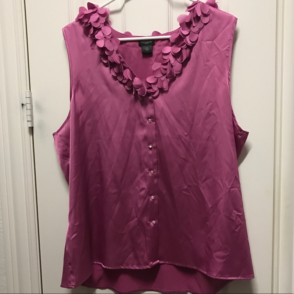 Ann Taylor size 16 satin blouse