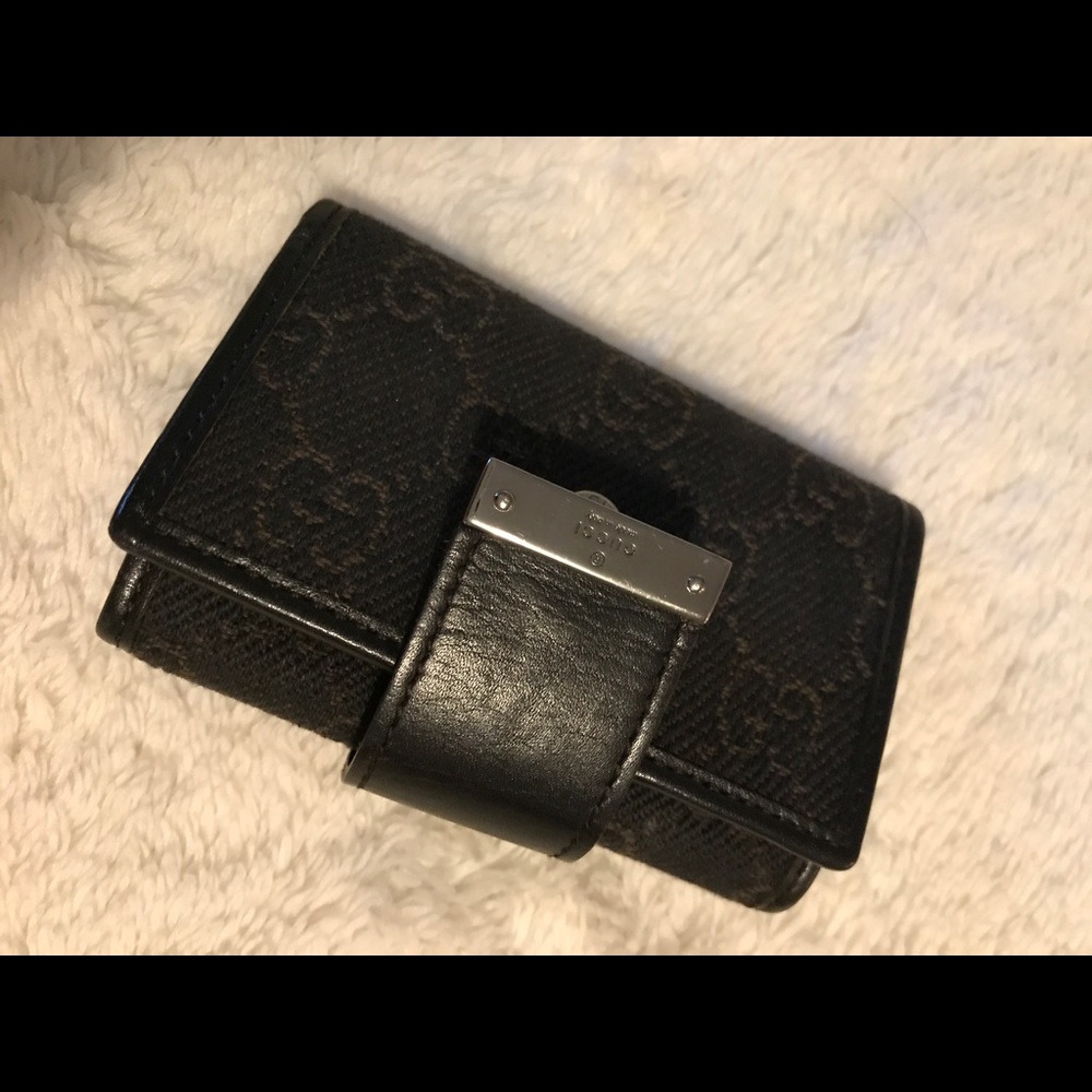 Authentic Gucci Canvas Key Wallet