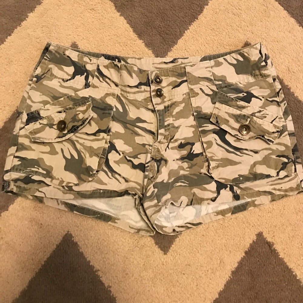 Camo Low-Rise Shorts