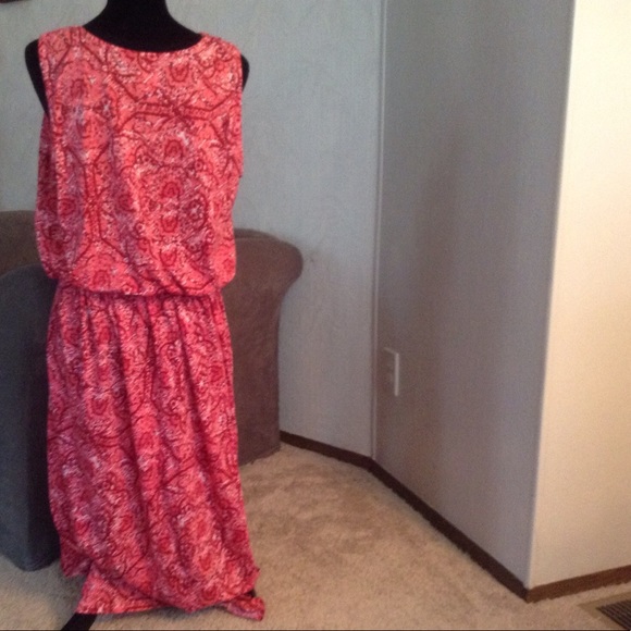 FADED GLORY Dresses - CORAL Print Maxi FADED GLORY Dresses - CORAL Print Maxi