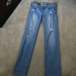 Hollister boyfriend jeans