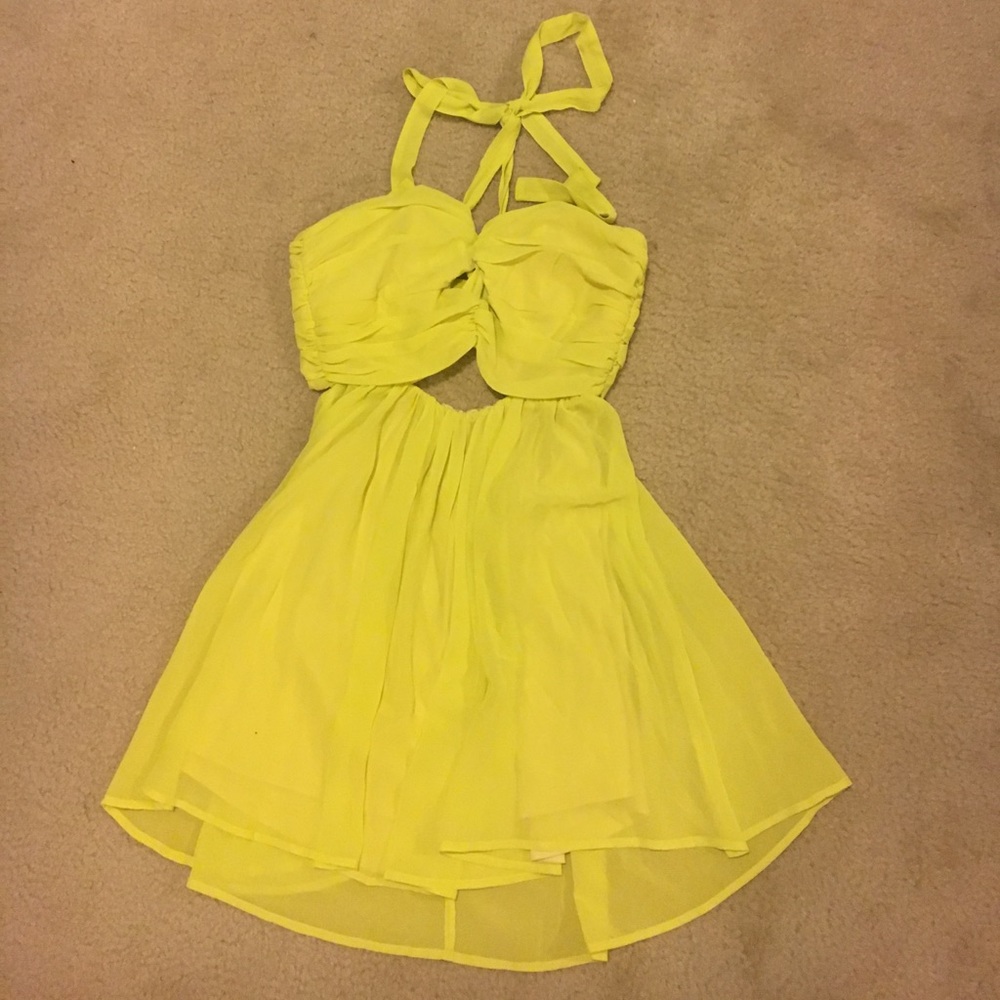 BNWT chartreuse, cut-outs dress!