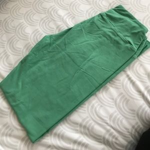 LulaRoe OS leggings