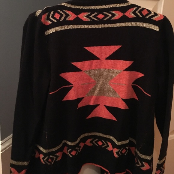Tobi Aztec Print Cardigan - Picture 3 of 4