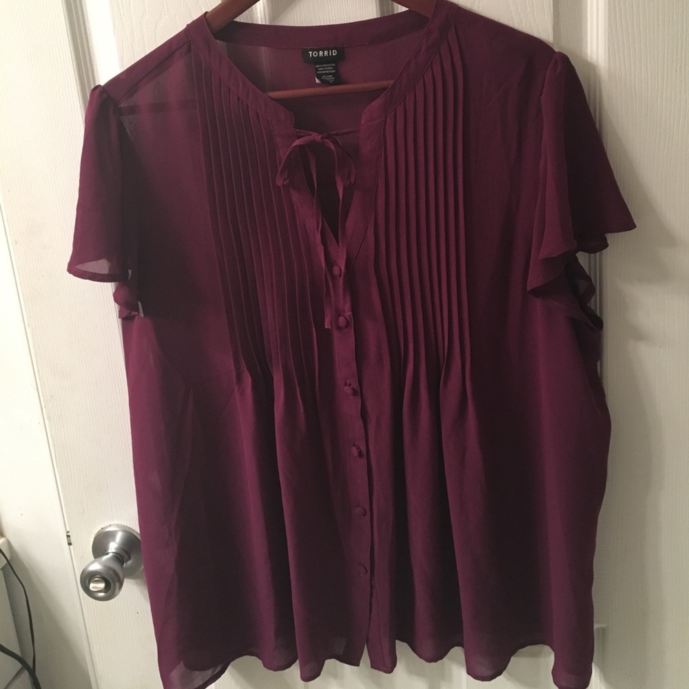 Beautiful torrid size 1 purple sheer blouse
