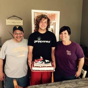 Meet your Posher, Dylan