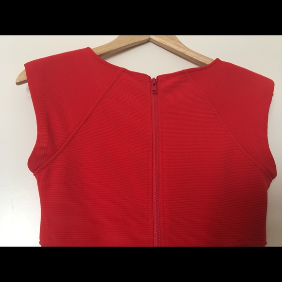 Amazing bodycon with flowy overlay, gorgeous! - Picture 4 of 7