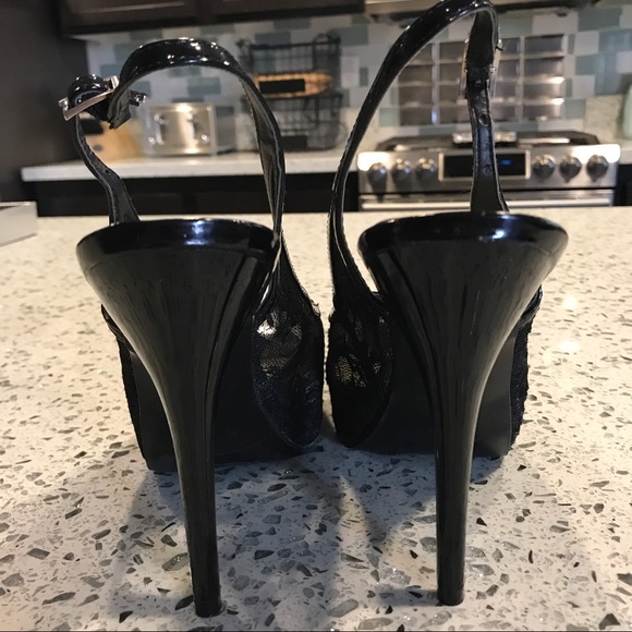 Guess black lace peep toe heels - Picture 4 of 7