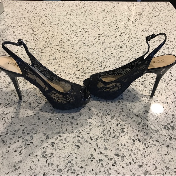Guess black lace peep toe heels - Picture 6 of 7