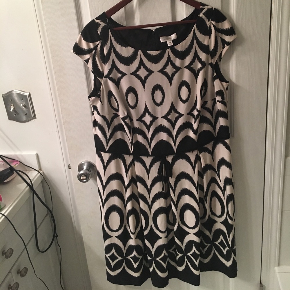 16w Icat Dress Barn cap sleeve dress