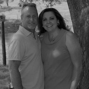 Meet your Posher, Valorie