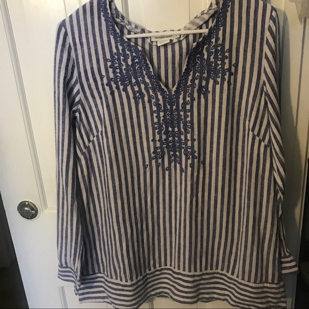 Vineyard vines tunic