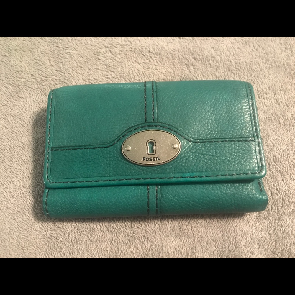 Fossil wallet