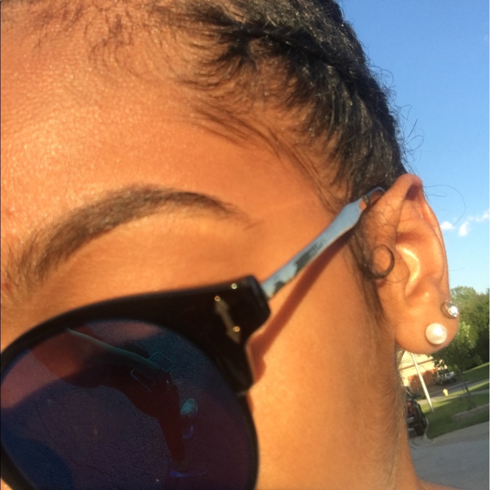 Meet your Posher, Hayli