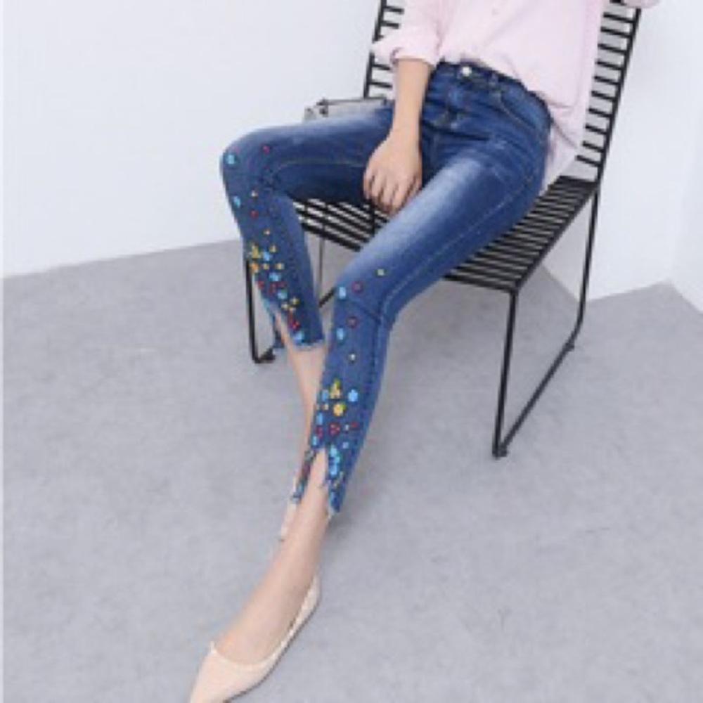 SHEIN Embroidered Ankle Skinny Jeans - Picture 1 of 3