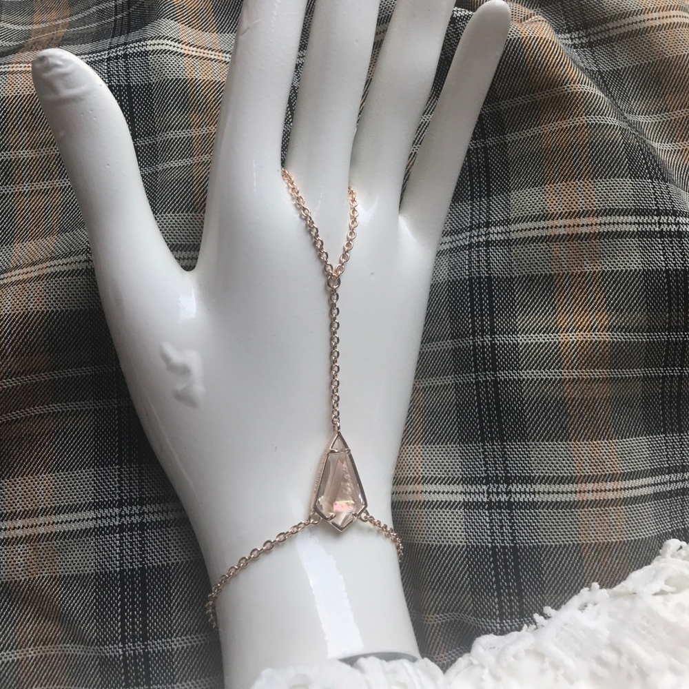 Kendra scott  rose gold Lyle hand chain