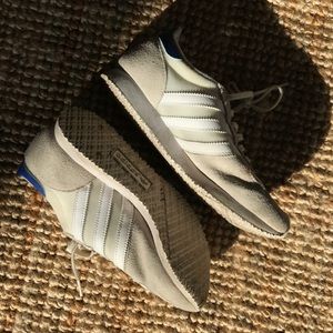 (Worn once) Adidas! Perfect Condition