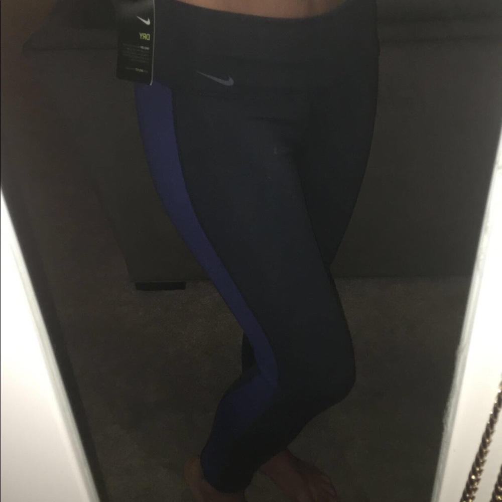 Nike leggings