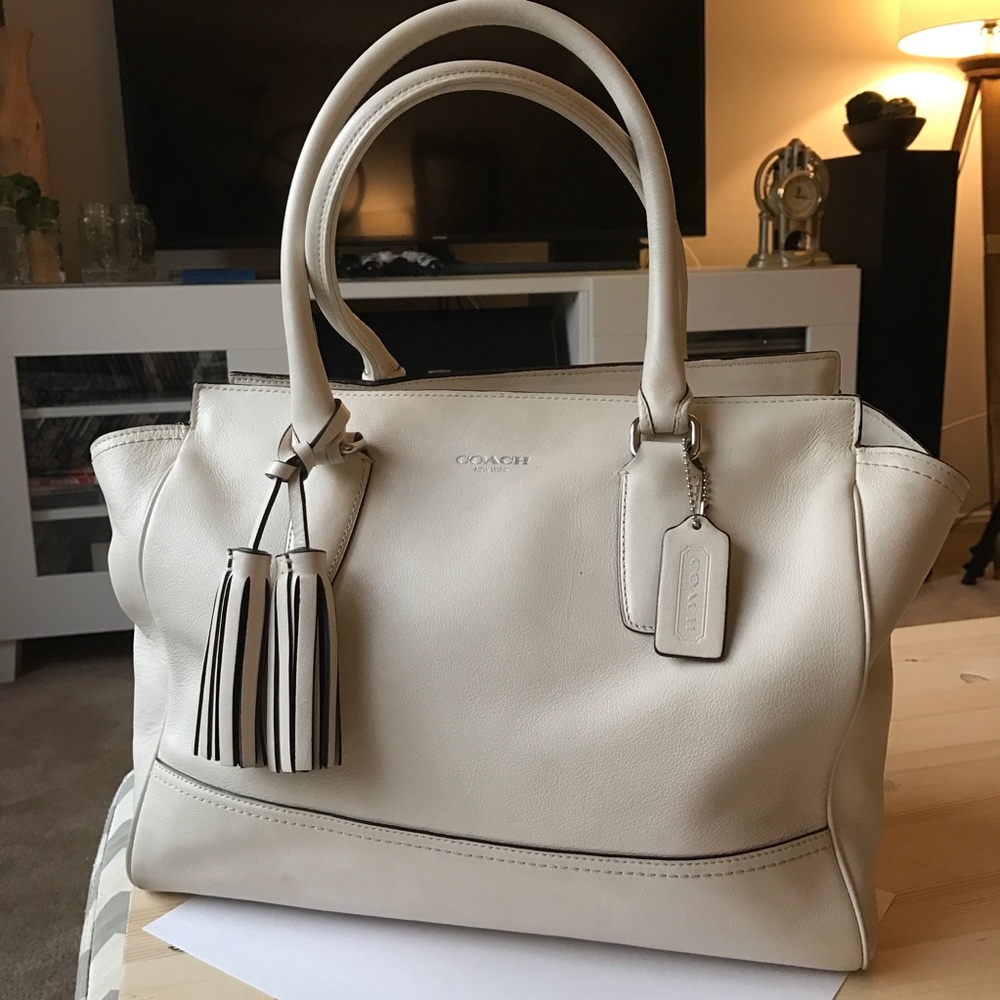 Coach Tote Bag in Off White