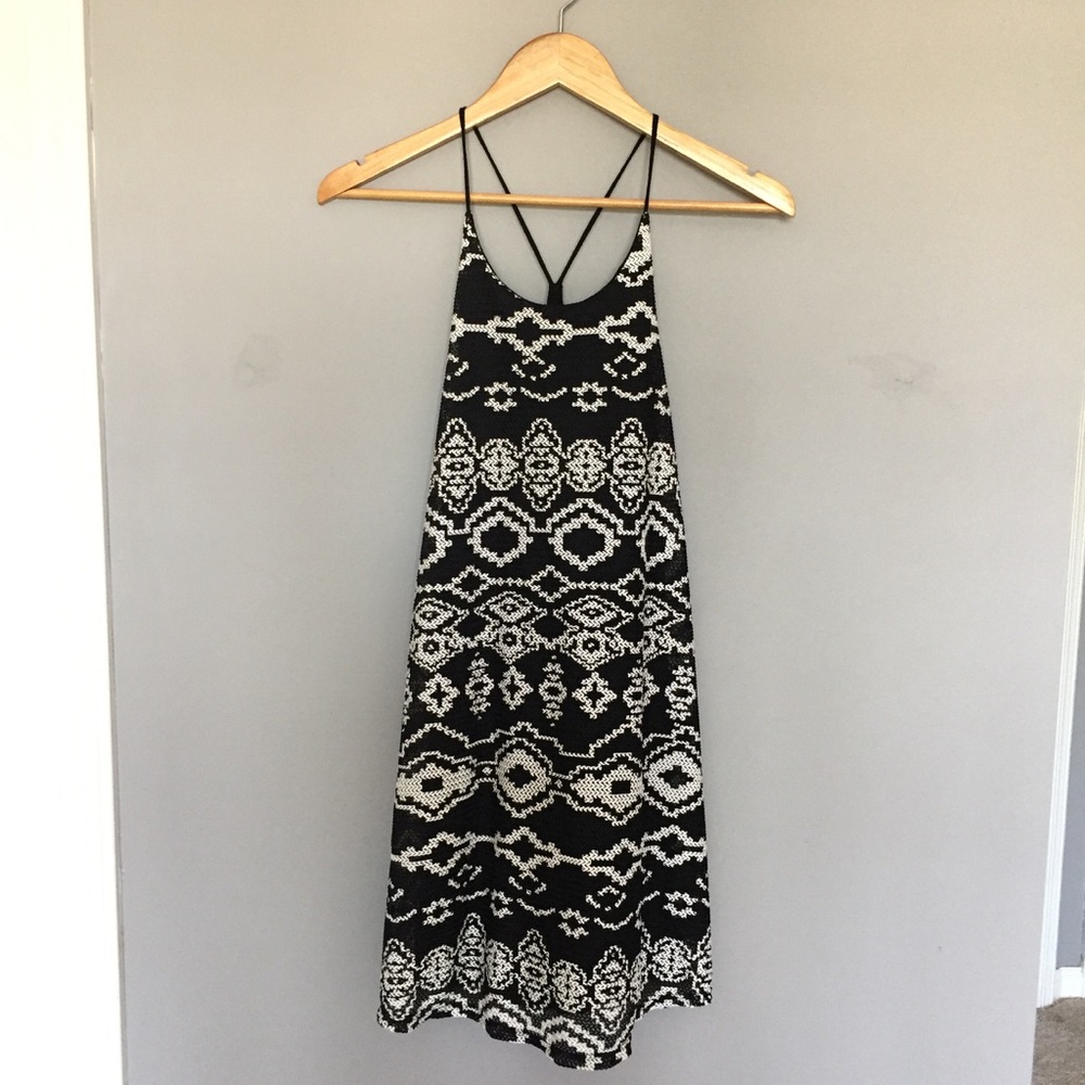NEW WITH TAGS Urban Outfitters dress 🖤