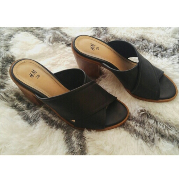 H&M Black heeled mule - Picture 2 of 5
