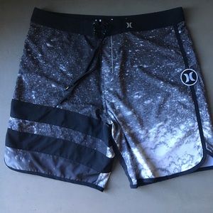 Hurley men's board shorts