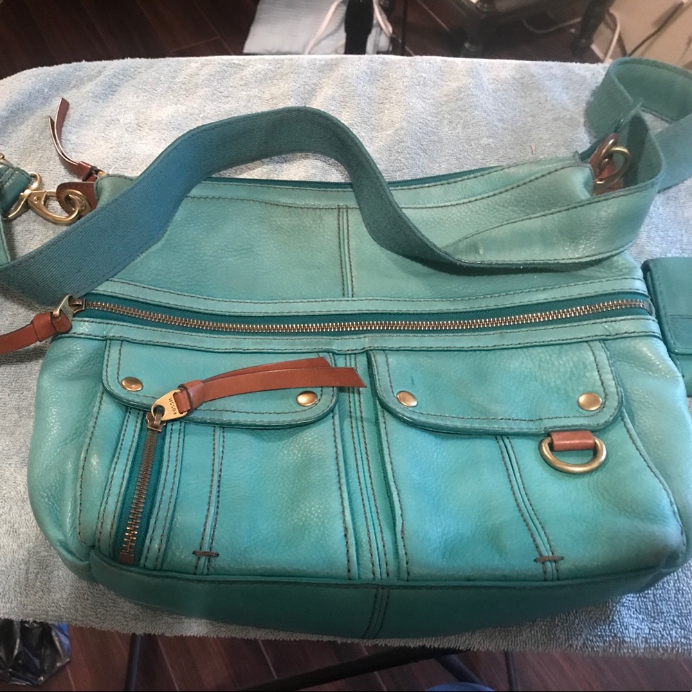 Fossil messenger bag