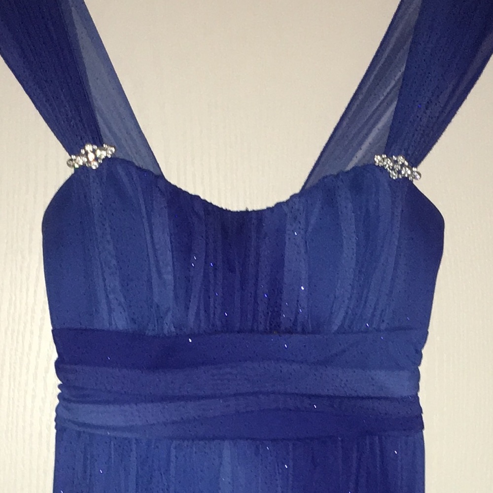 Beautiful Blue Homecoming Dress 💙