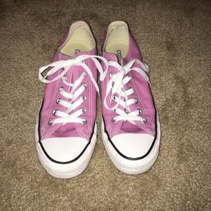 Lilac Low-Top Converse