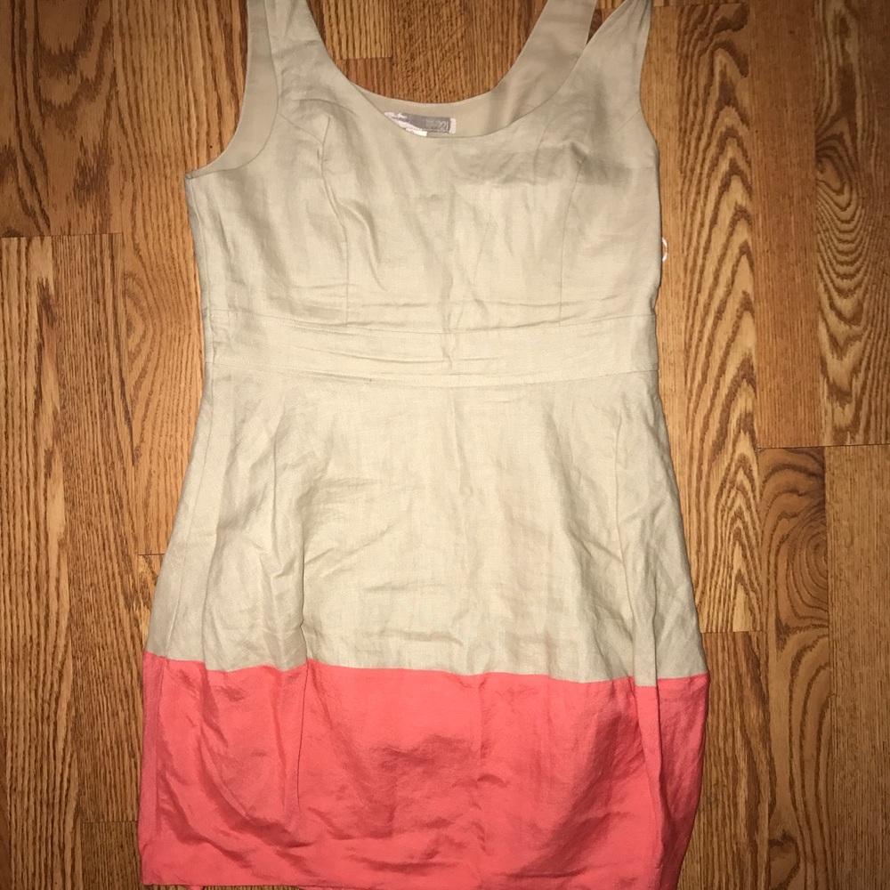 Pink and tan dress.
