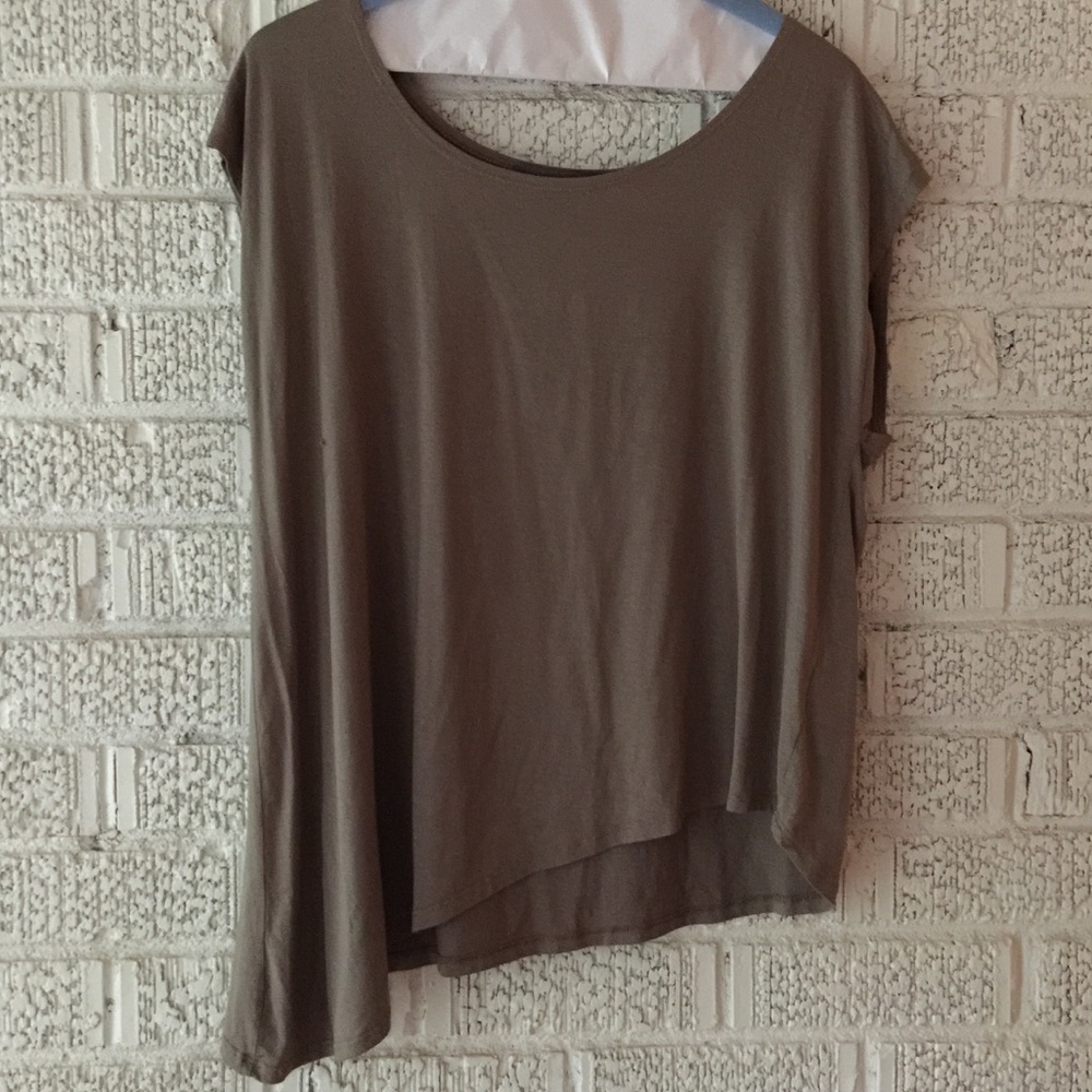 Flowy t-shirt