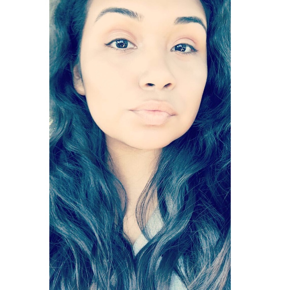 Meet your Posher, Victoria