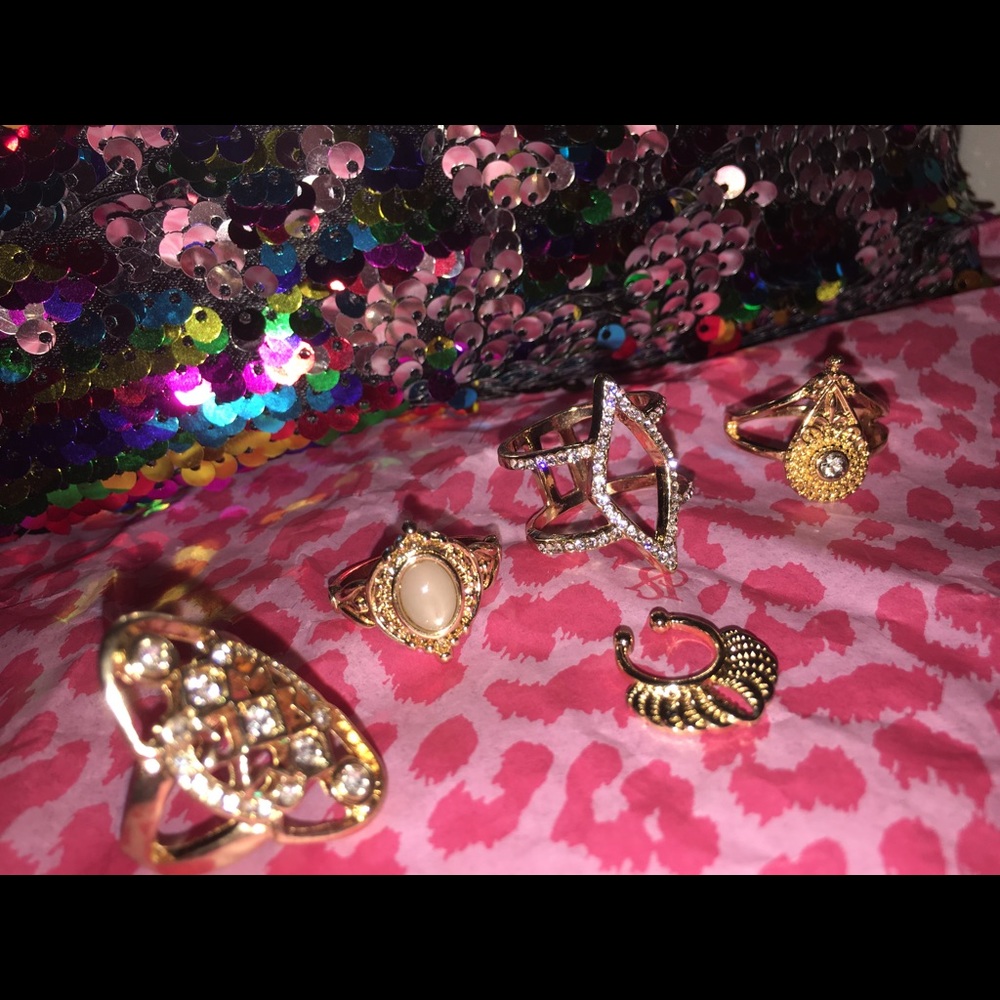 4 rings & 1 nose septum ring