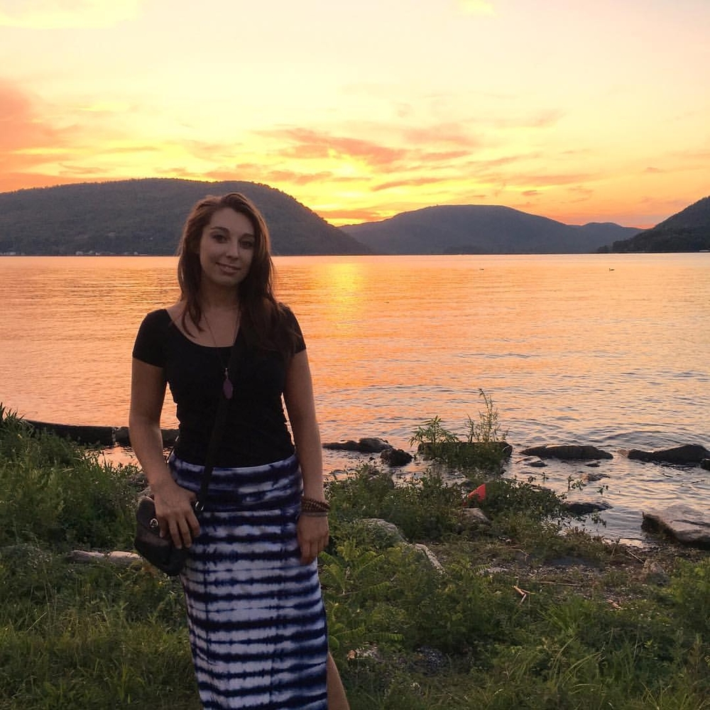 Meet your Posher, Meagan