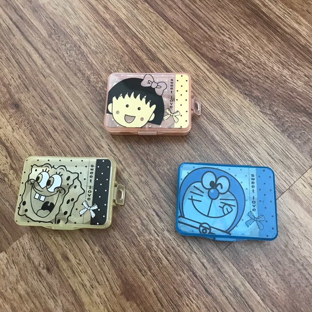 Cute mini contact case kits