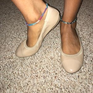 Tan flats