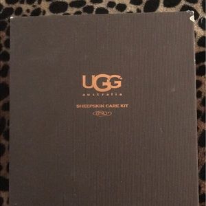 Ugg sheepskin care kit