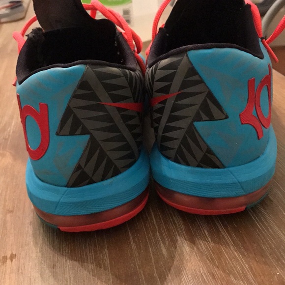 Nike KD's - Picture 4 of 4