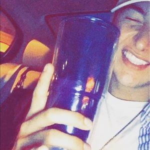 Meet your Posher, Brett