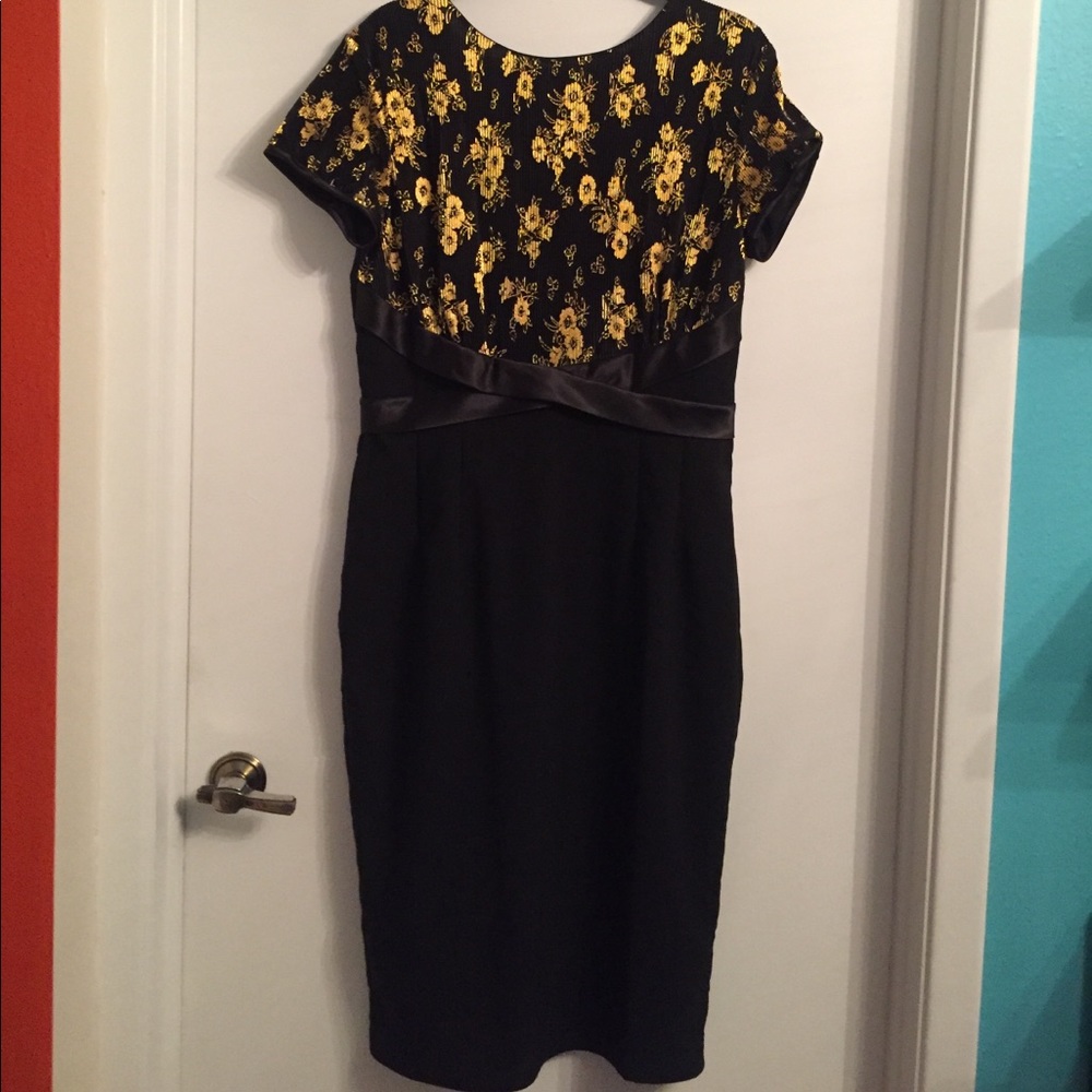 Pinup NWOT Black Asian-Inspired Wiggle Dress