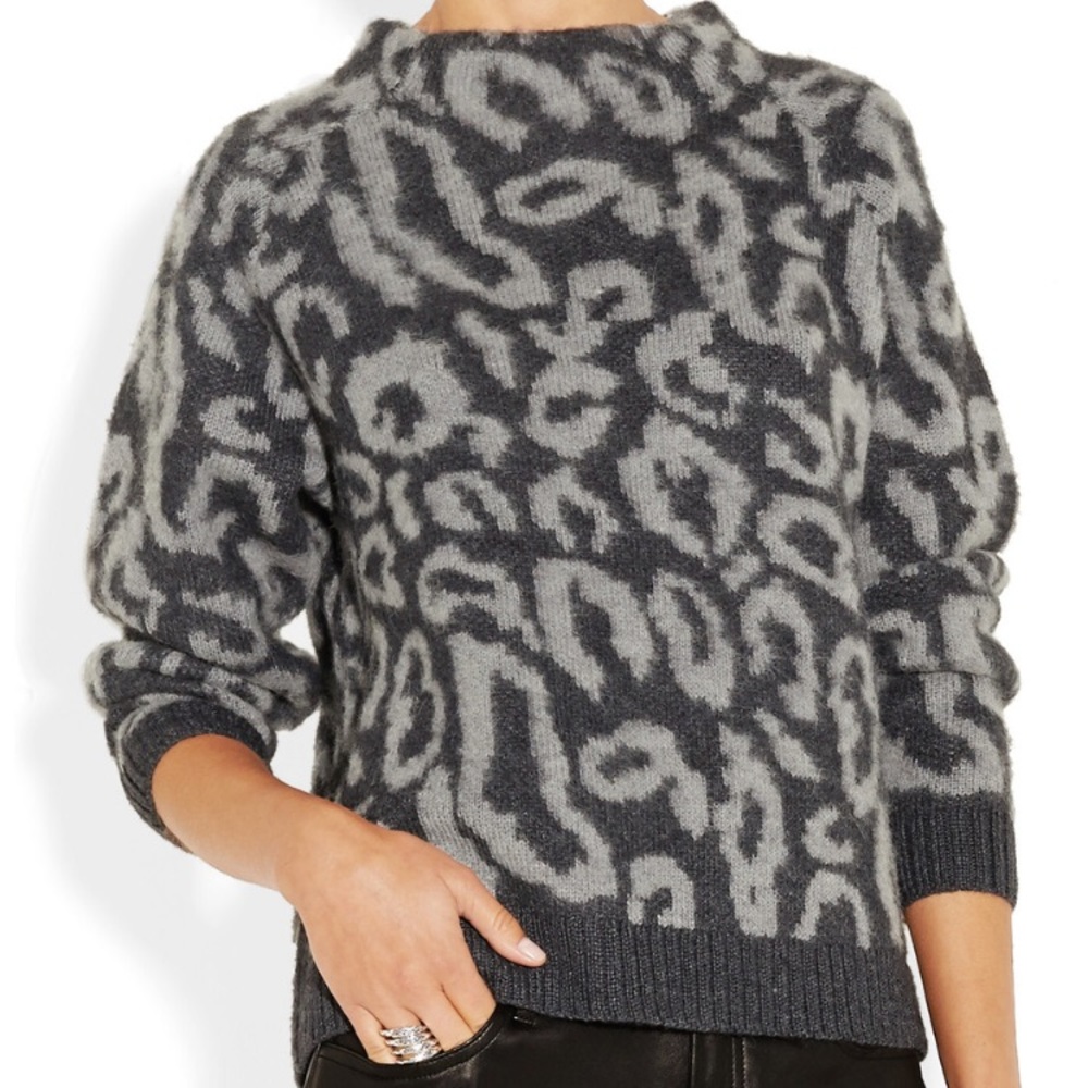 BNWT! Malene Birger Fensia leopard sweater M