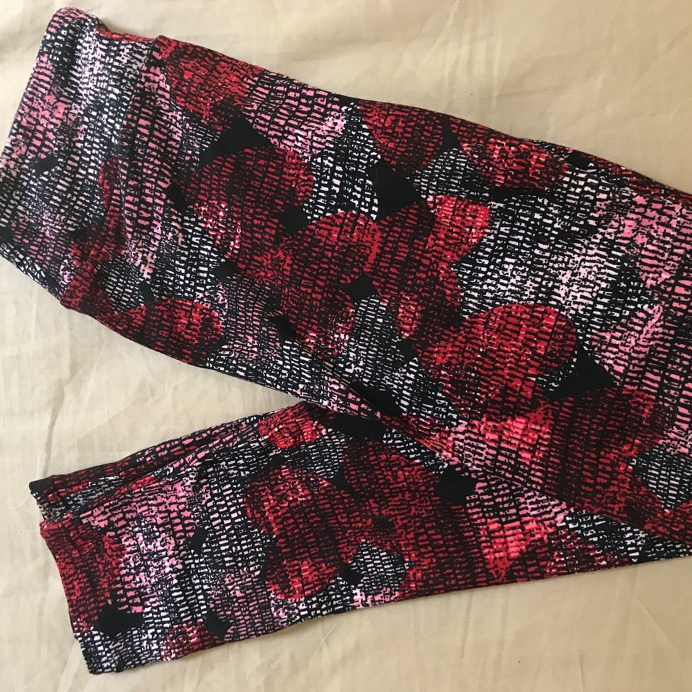 OS LuLaRoe heart leggings