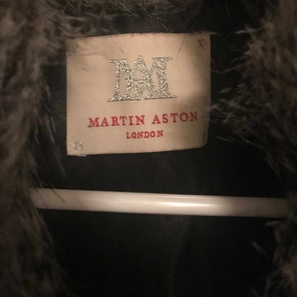 FAUX fur striped vest - Picture 2 of 3