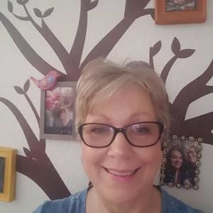 Meet your Posher, Genea