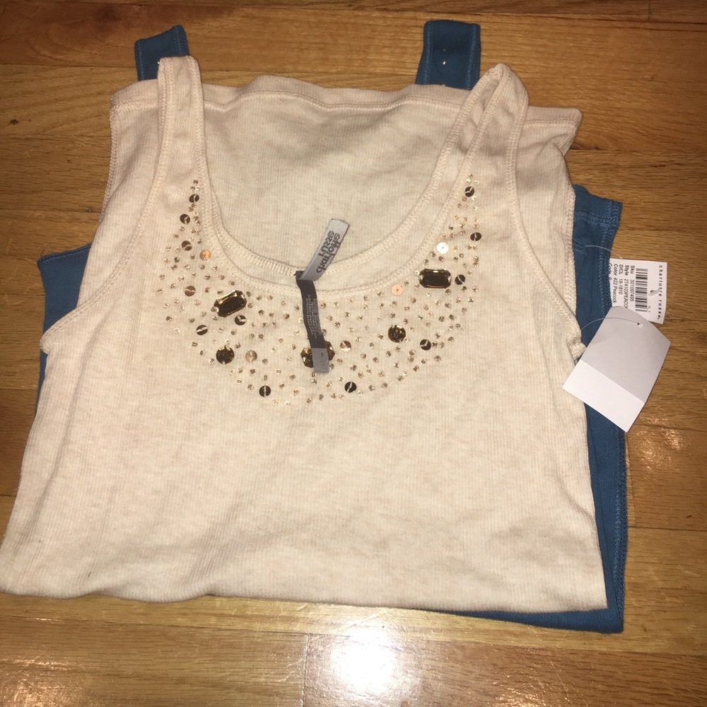 TANK TOPS— 5! - Picture 4 of 7