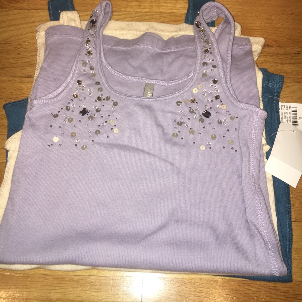 TANK TOPS— 5! - Picture 5 of 7