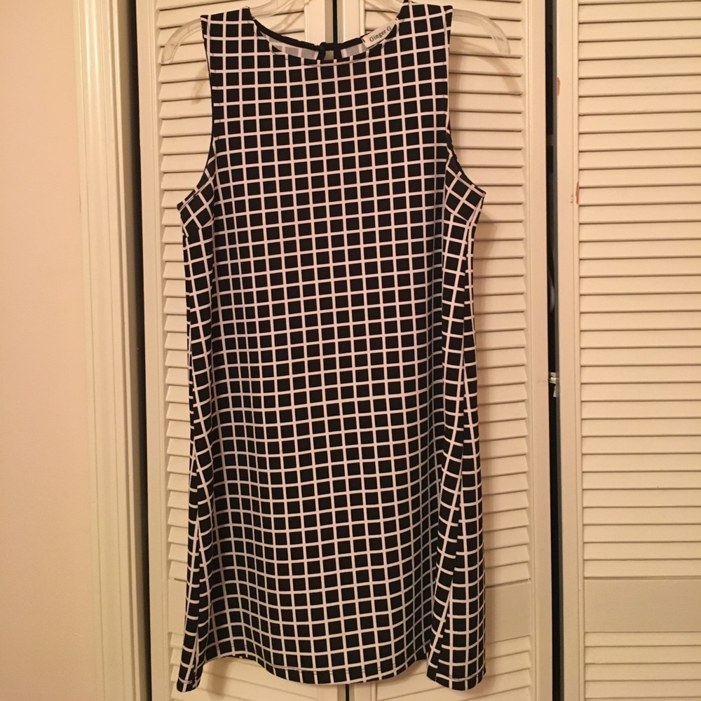 Black and white dress