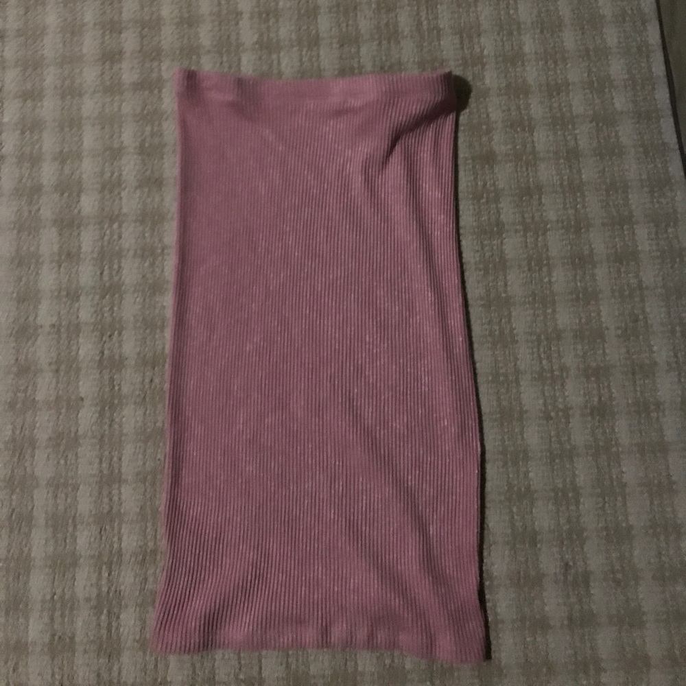 Nit pink skirt
